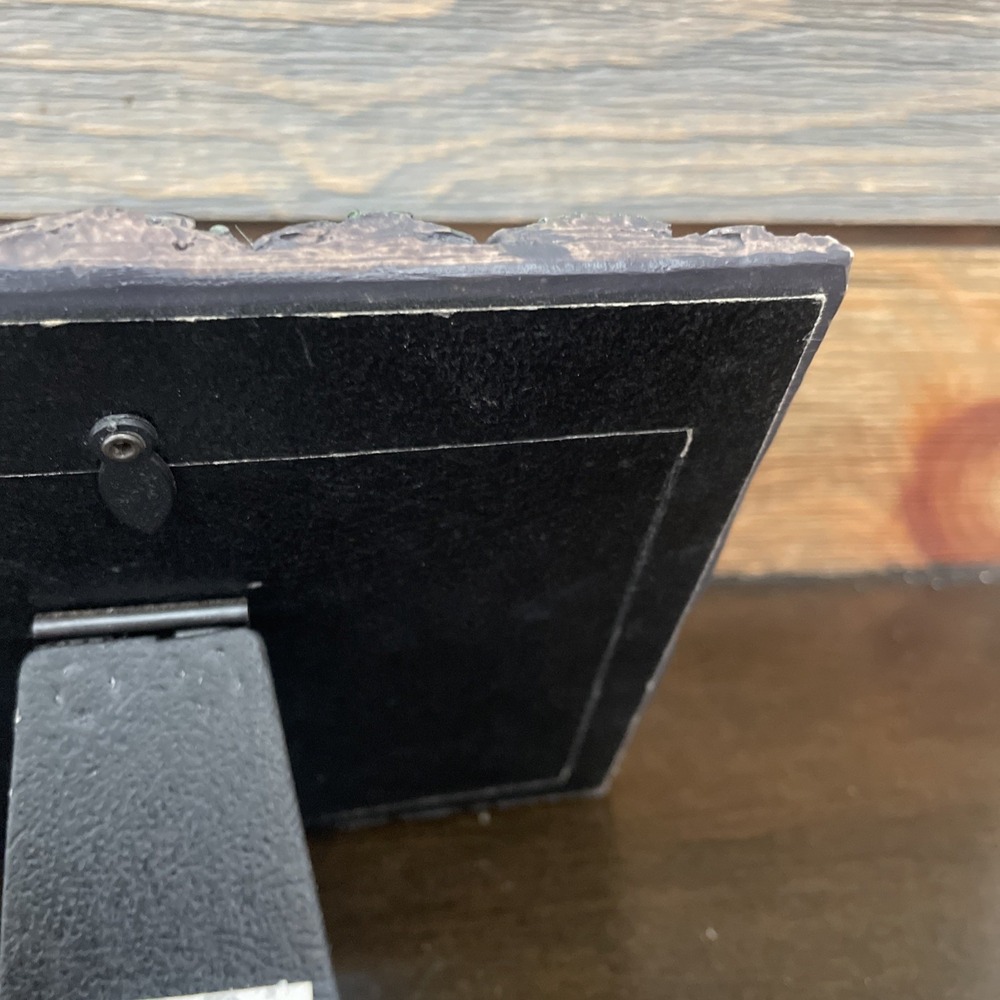 Rustic Cabin Style Photo Frame 3.5" x 5" Buck 3D Free Standing Ceramic Realism - Picture 13 of 16